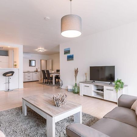 Charming Apartment Near The Beach 布兰肯贝赫 外观 照片
